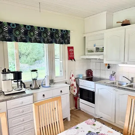 Sopiva Moekki Laehellae Tuurin Kylaekauppaa Hébergement de vacances *