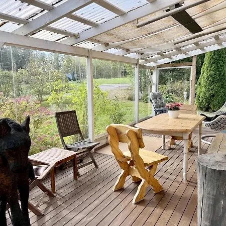 بيت للعطل Sopiva Moekki Laehellae Tuurin Kylaekauppaa *