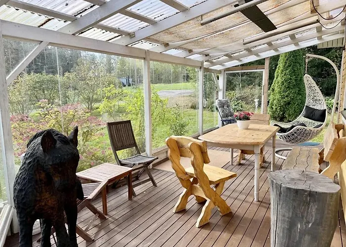 בית נופש Sopiva Moekki Laehellae Tuurin Kylaekauppaa *