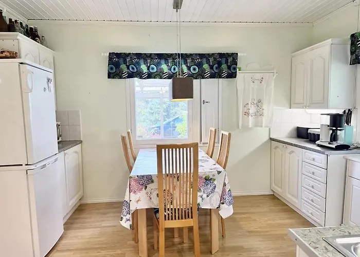 Sopiva Moekki Laehellae Tuurin Kylaekauppaa בית נופש *